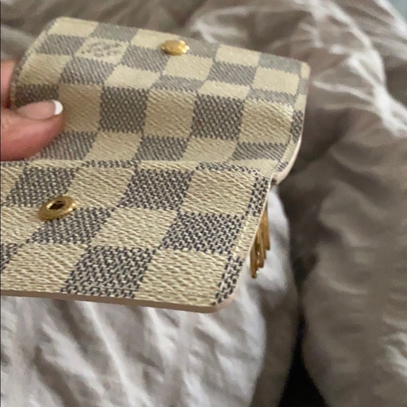 Authentic key chain - Picture 9 of 10